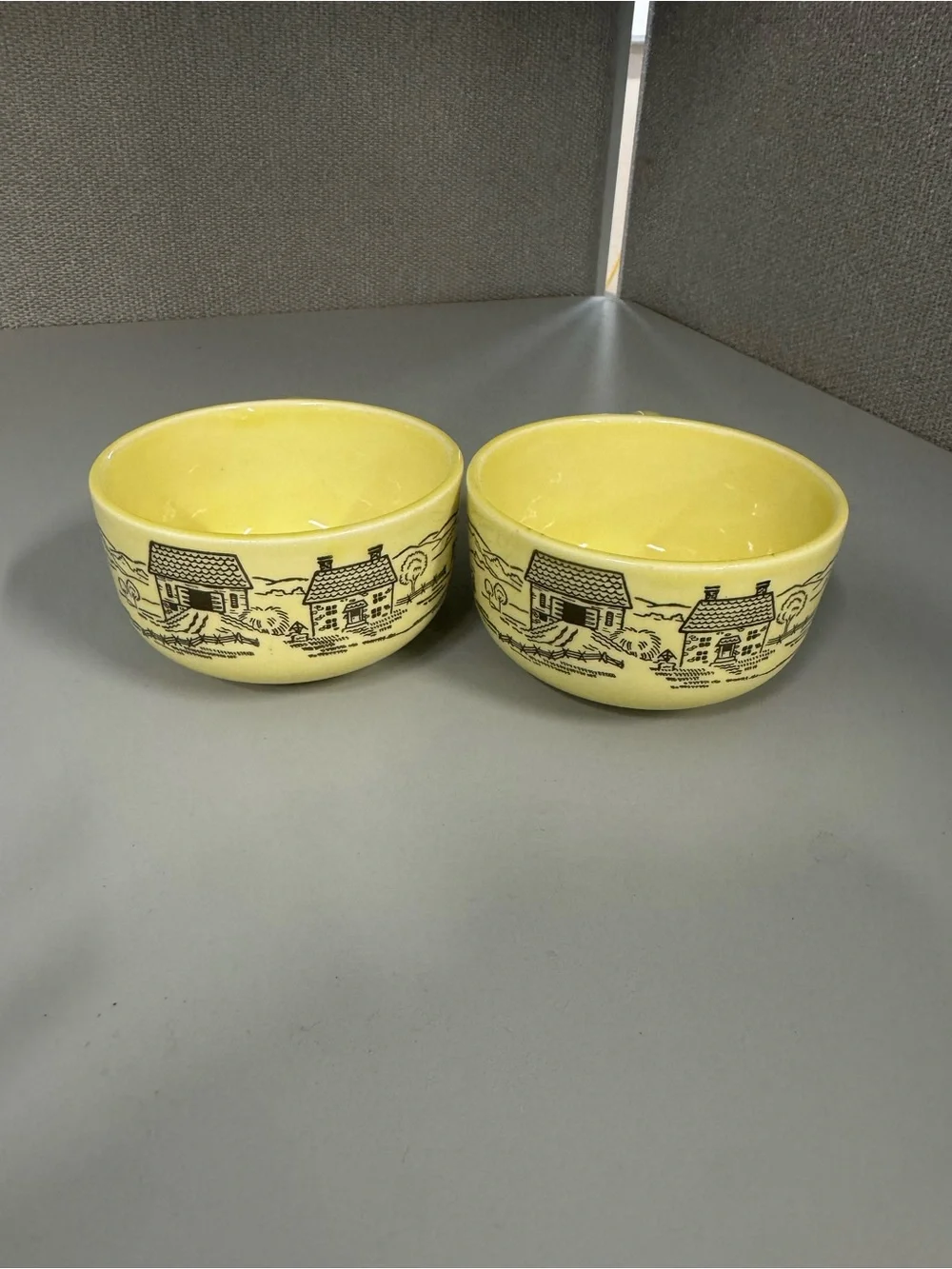 VTG Yellow Cottage Core Country Pattern Ceramic Coffee Mugs - Pair of 2